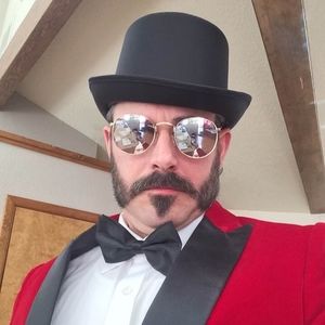 Meet your Posher, Cassidy